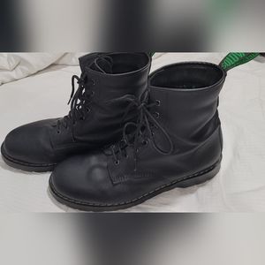 Solovair Black Greasy 8 Eye Derby Boot